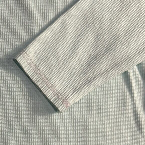 Sonoma Goods for Life Women's Mint Green Long Sleeve Henley Shirt - Picture 4 of 5